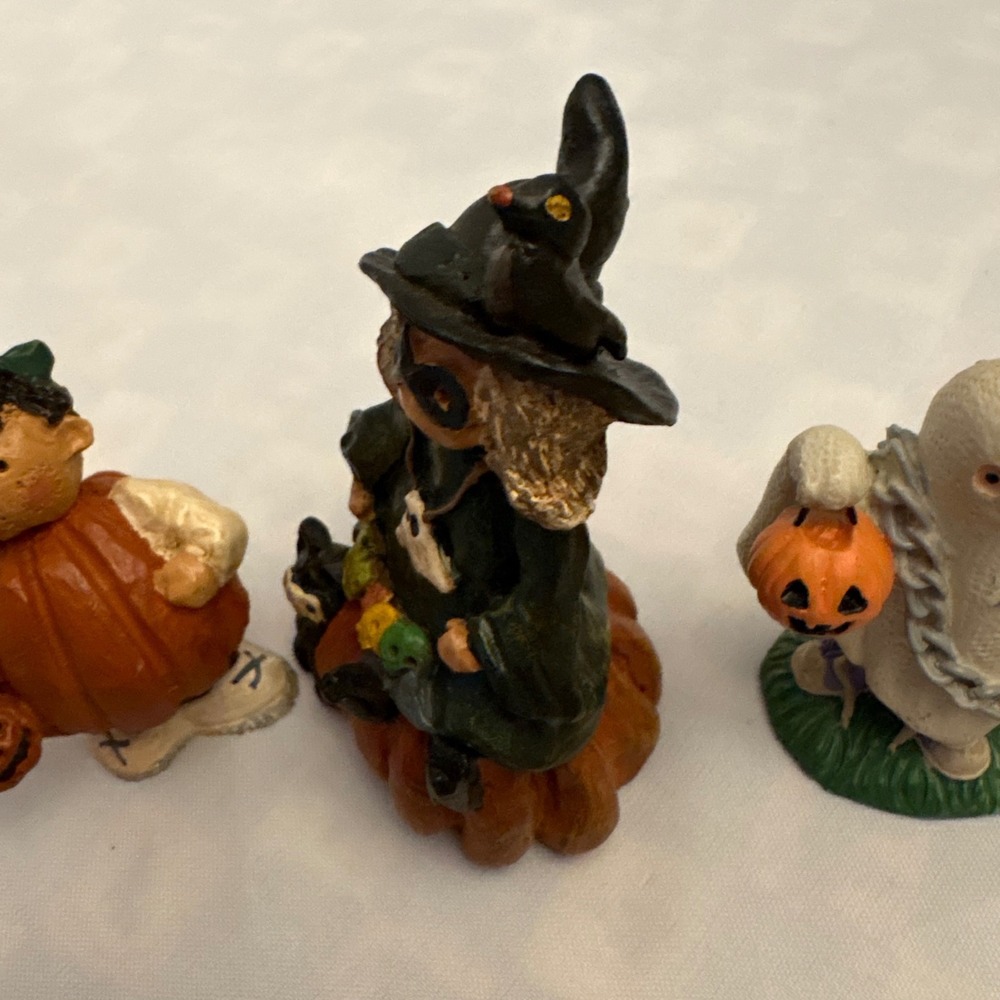 1990s Halloween Figurines Witch Ghost Pumpkin Boy Fall Decorations Set of 3 - Picture 10 of 10